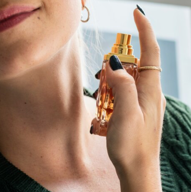 Tips for making your perfume last all day 